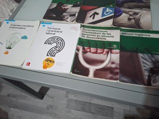 Libros CFGM Atencion a personas en situacion de de