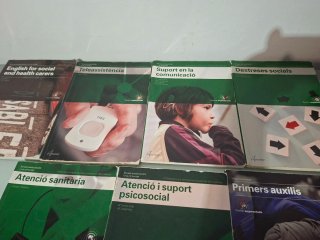 Libros CFGM Atencion a personas en situacion de de