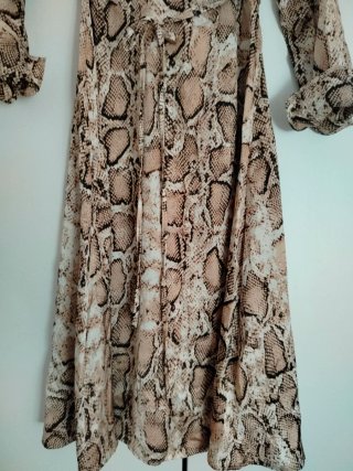 Vestido estampado serpiente