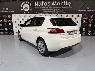 Peugeot 308 2016