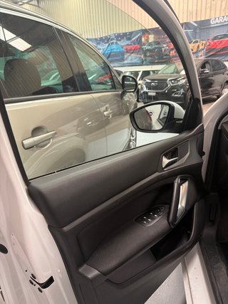 Peugeot 308 2016