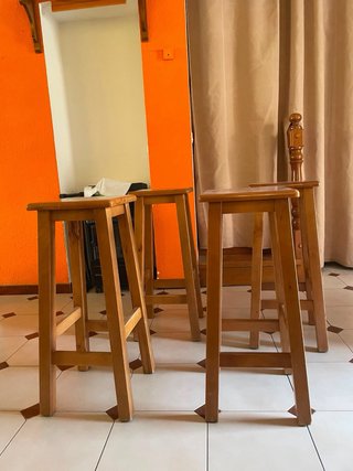 Banqueta de madera