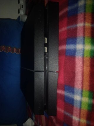 PS4 Pro + Mando Original + Cable