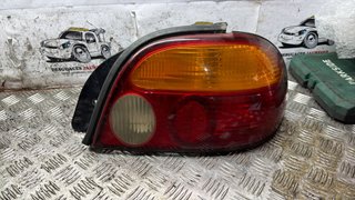 Piloto trasero derecho Kia Sephia 2000