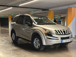 Mahindra XUV 500 2014