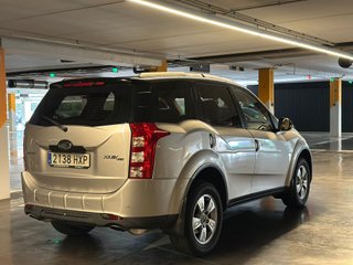 Mahindra XUV 500 2014