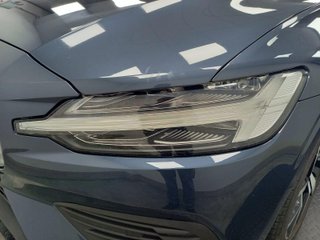 VOLVO V60 2.0 T8 BUSINESS PLUS AUTO