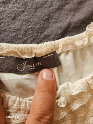 Blusa de encaje beige talla única