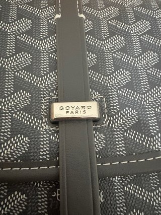 Bolso Goyard. Gris