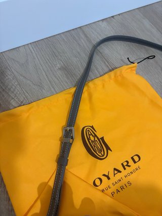 Bolso Goyard. Gris