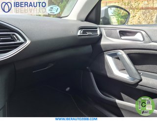 Peugeot 308 2016
