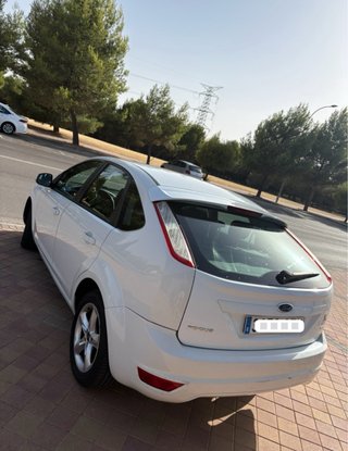 Ford Focus 2010