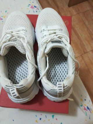 Zapatillas then decimas Running Blancas y Grises
