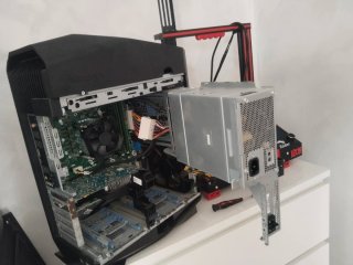 Torre Gaming Alienware R5  Negra y Azul