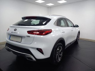 KIA XCEED 1.6 MHEV IMT DRIVE 100KW (136CV)