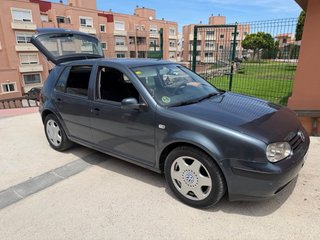 Volkswagen Golf 2002