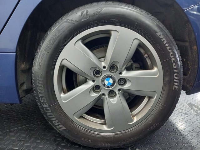 BMW SERIE 1 REEKS HATCH 116D (85 KW) 5D