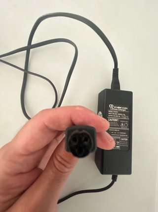 Cargador CD Lithium Charger CP3615