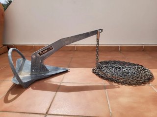 Ancla Rocna 15kg con cadena