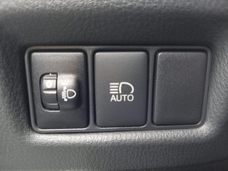 TOYOTA C-HR 1.8 125H Active