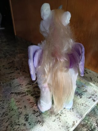 Peluche Unicornio Blanco con Alas