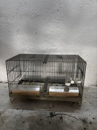 Jaula para pájaros 60cm con comederos