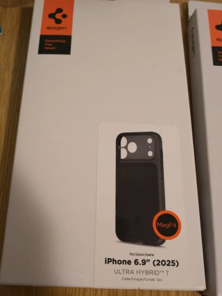 Fundas Spigen iPhone 17 pro max