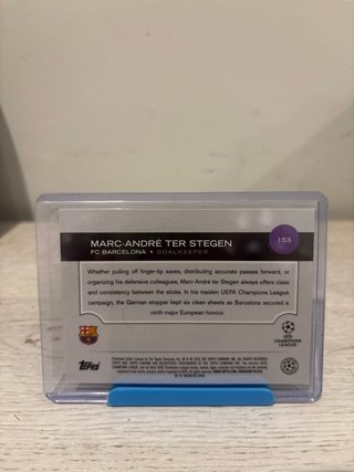 Emiliano Martínez 211/299  Ter Stegen 211/225