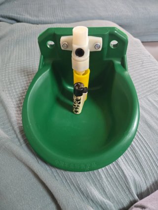 Bebedero automatico per bestiame