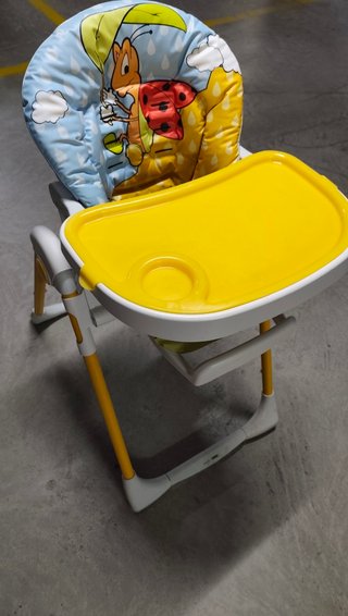 Trona bebe multiposición