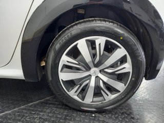 PEUGEOT 208 (E-) ACTIVE 50KWH