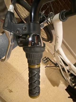 Bicicleta paseo Country 26 Equipped + alforjas