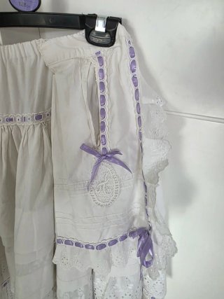 Enaguas fallera infantil blancas y moradas