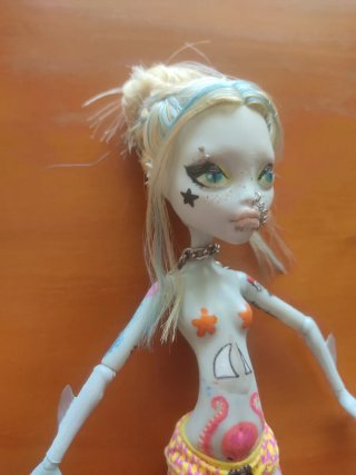 Lagoona OOAK Customizada