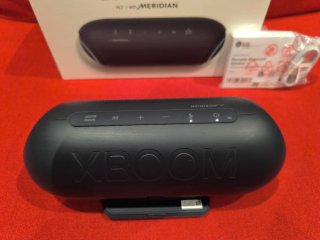 Altavoz LG Xboom Go PL7 Meridian