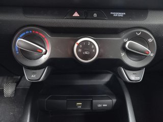 KIA RIO 1.0 T-GDI 74KW (100CV) MHEV IMT CONCEPT