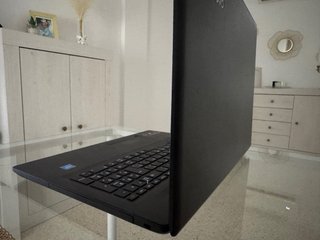 Portátil Lenovo IdeaPad 110 4GB RAM 120GB SSD