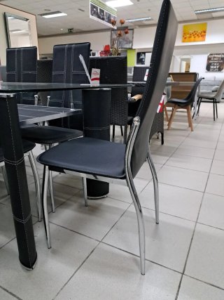 Mesa de comedor con 6 sillas