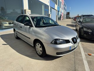 SE VENDE SEAT Ibiza 2004 CON TAN SOLO 66.000KM