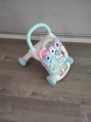 Andador infantil musical
