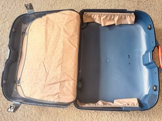 Maleta Samsonite Azul Rígida con Ruedas