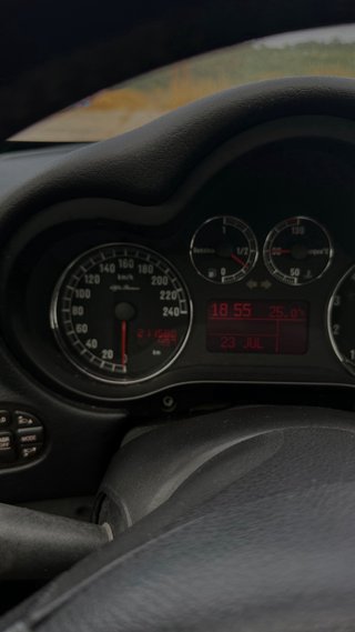 Alfa Romeo 147