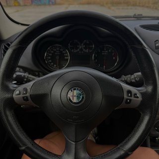 Alfa Romeo 147