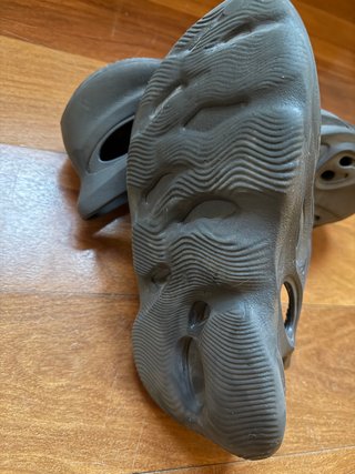 Adidas Foam Runner Auténticas