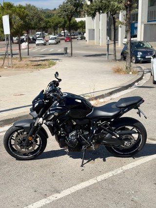 Yamaha MT-07 Negra