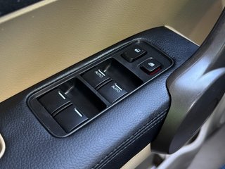 Honda CR-V 2.0i-VTEC 150cv 4X4 Luxury