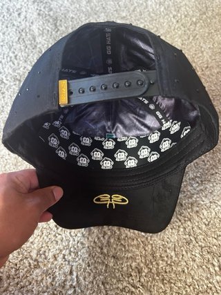 Gorra Vago Style SnapBack Negra y Dorada