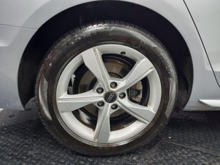 AUDI A4 Avant Advanced 35 TDI 120kW S tronic