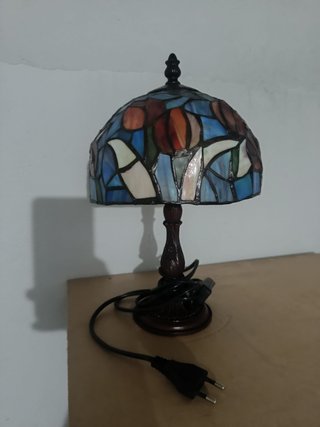 Lamparita Tifany cristal y madera