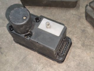 Bomba cierre centralizado golf mk3